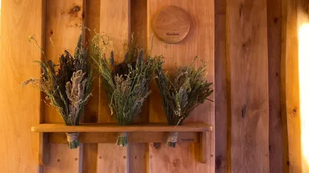 полка для веников woodson дуб